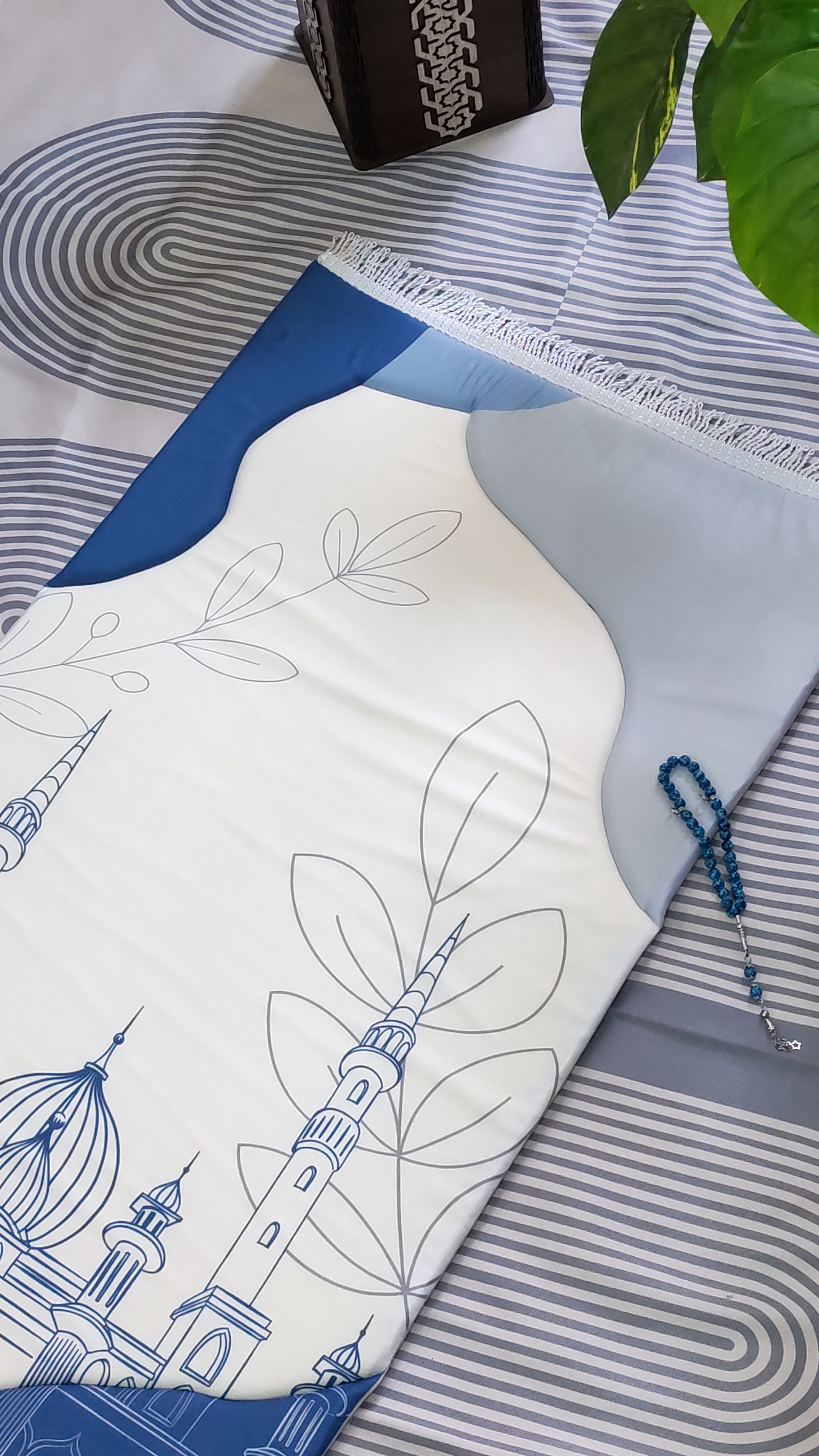 سجادة صلاة فاخرة – لوتس رمادي