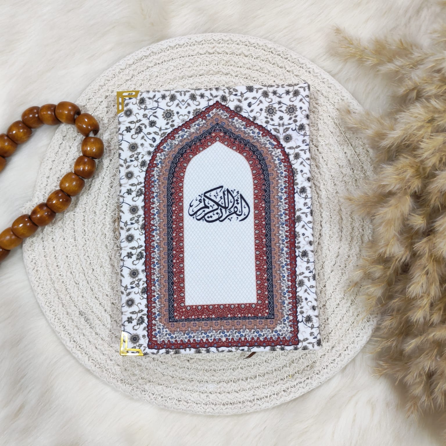Holy Qura'an Roses Design